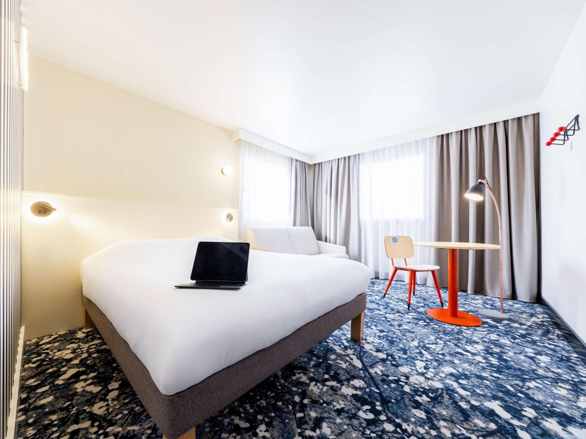 Greet Hotel Paris 13 Porte D'Italie Le Kremlin-Bicêtre Esterno foto