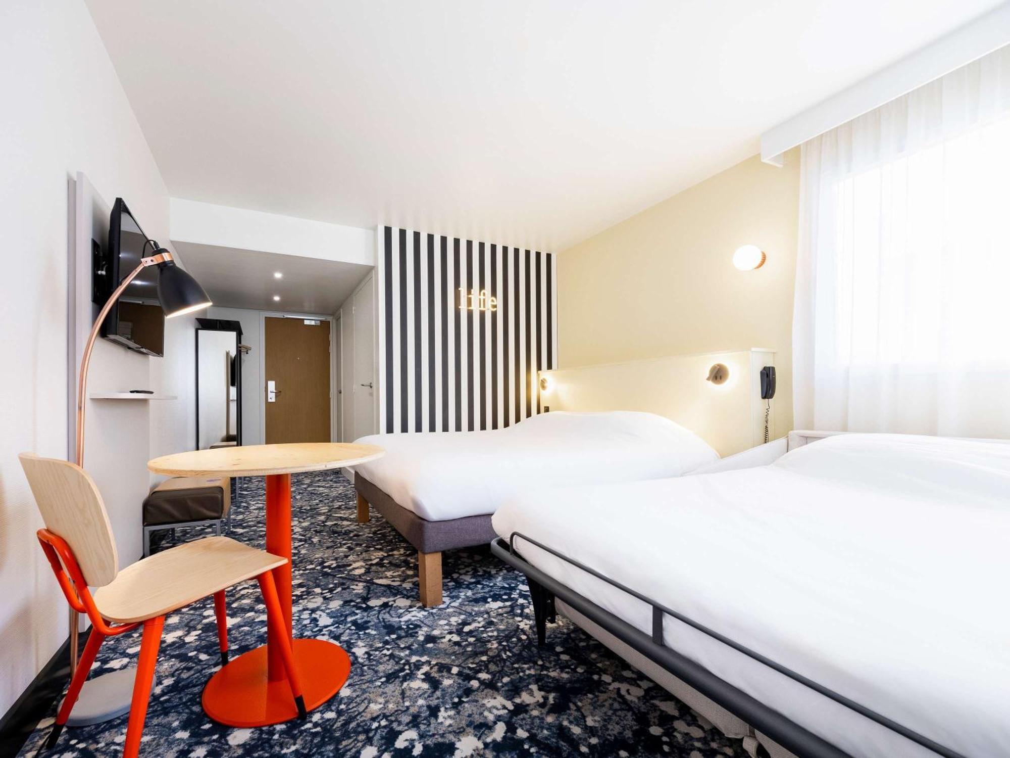 Greet Hotel Paris 13 Porte D'Italie Le Kremlin-Bicêtre Esterno foto